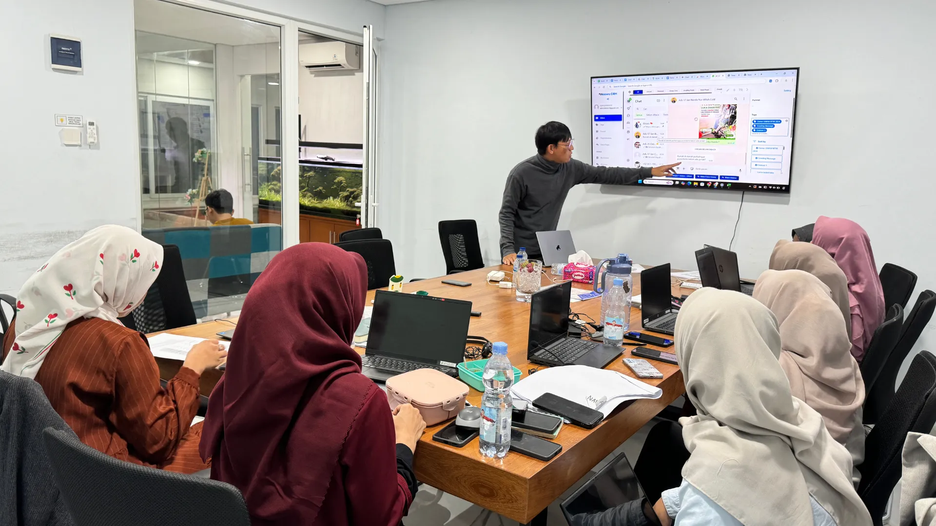 Diskusi Training